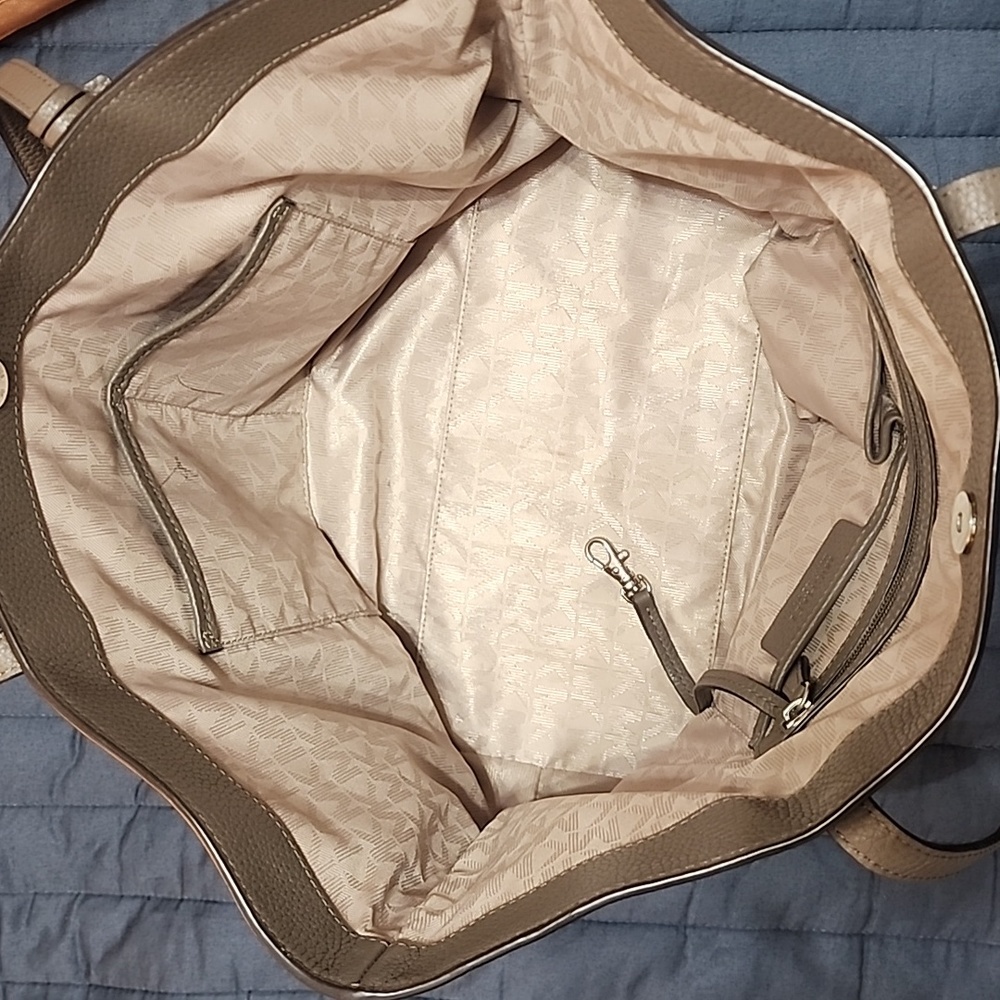 Michael kors large izzy tote in elephant - Picture 5 of 8